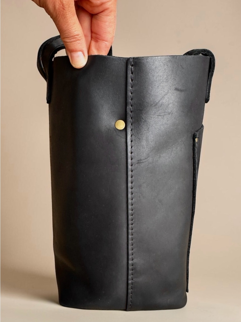 Portland Leather Goods Black Leather Crossbody Tote Bag - Picture 6 of 9